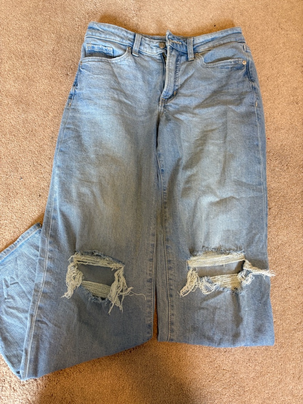 Old Navy Light Wash OG Loose Distressed Jeans